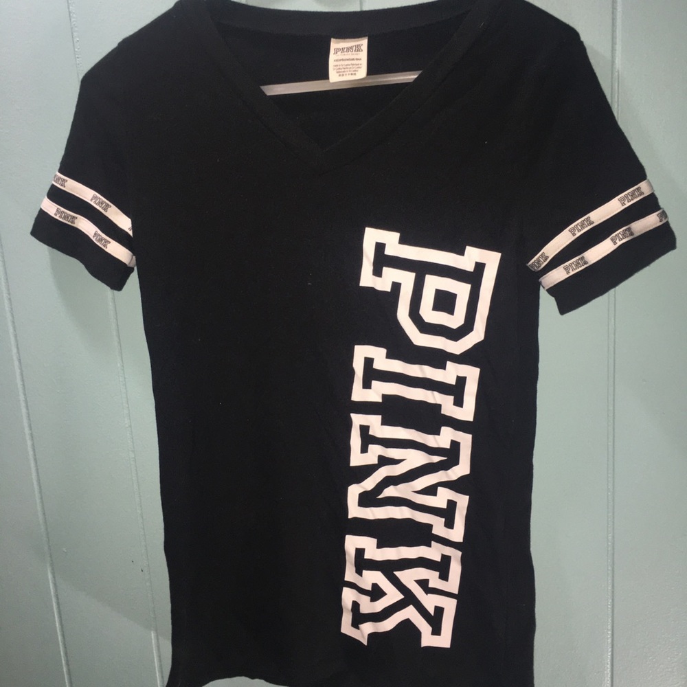 black t-shirt